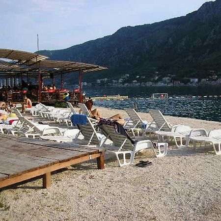 Apartments Vojvoda Kotor Exterior foto