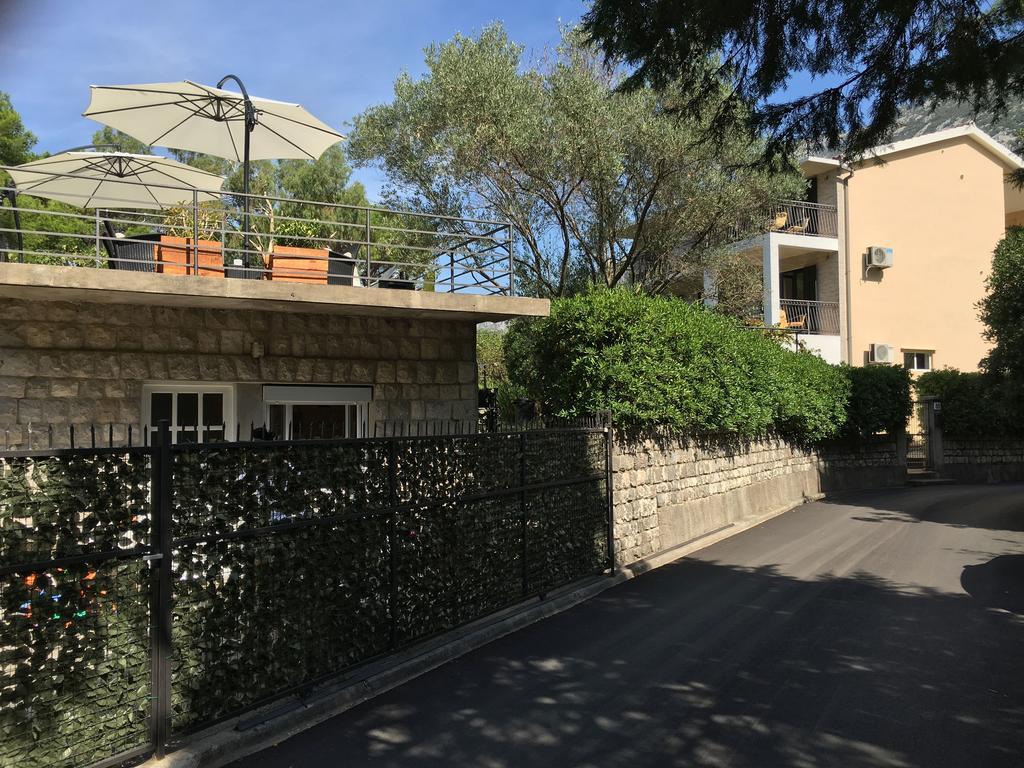 Apartments Vojvoda Kotor Exterior foto